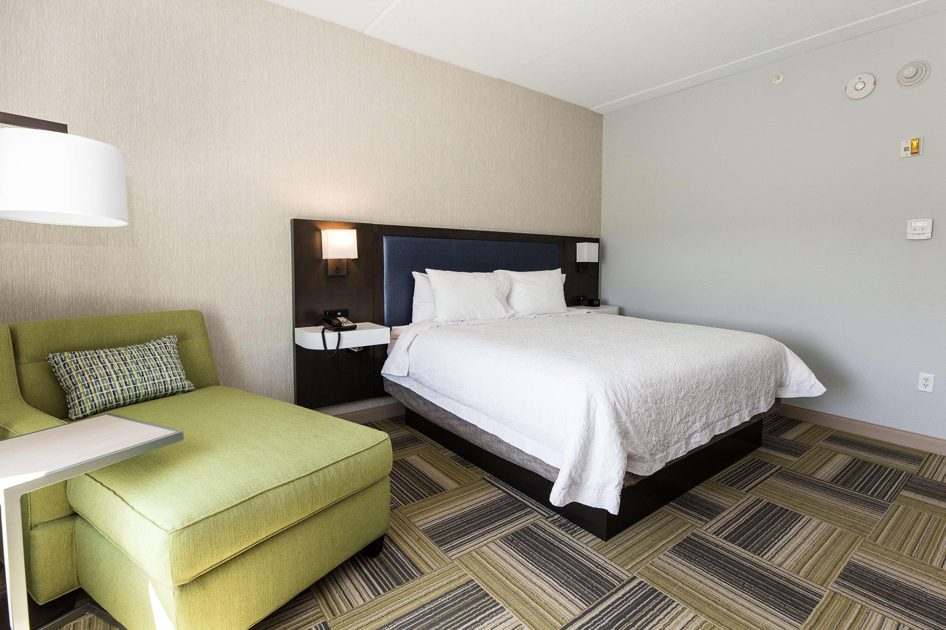 Hampton Inn & Suites Syracuse North Airport Area North Syracuse Exterior foto