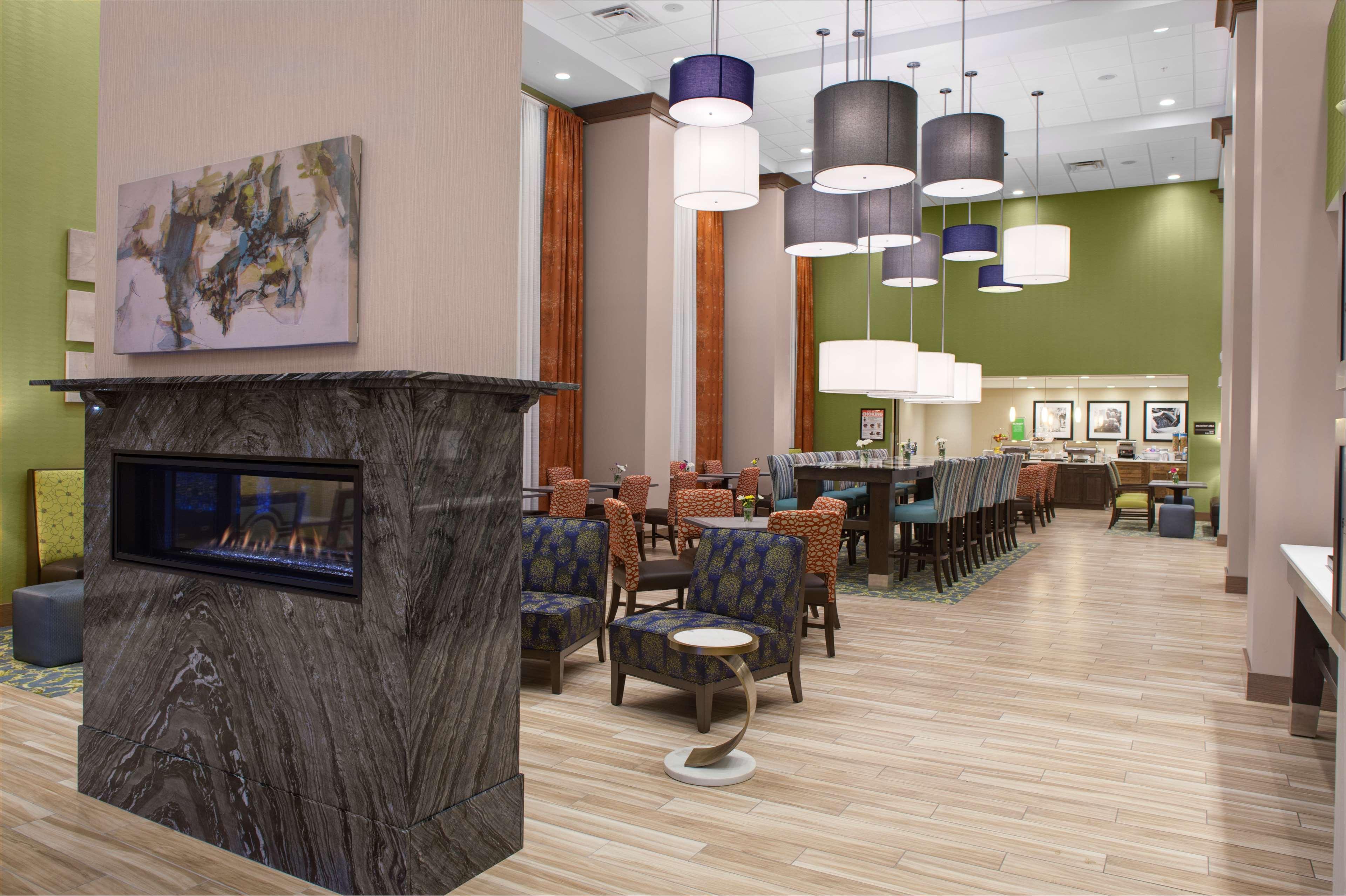 Hampton Inn & Suites Syracuse North Airport Area North Syracuse Exterior foto